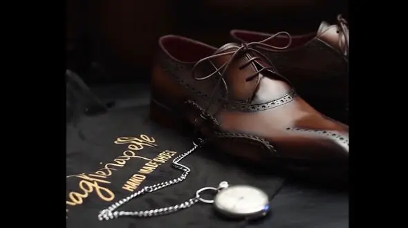 ساخت کفش با دست+فیلم