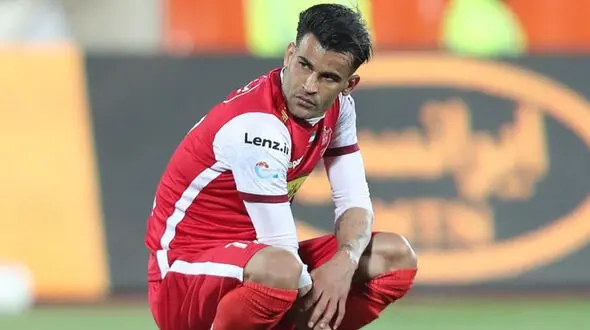 خبر مهم از زبان مهاجم جدید قرمزها / عیسی آل کثیر به پرسپولیس پیوست + فیلم