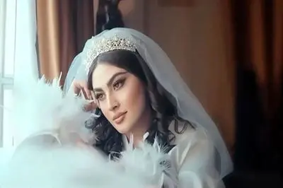 فیلم آوازخوانی خواستگار سمج برای مریم مومن/  قلب پرنده ابراهیم حامدی خوند تا دلش بدست بیاد