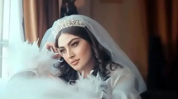 فیلم آوازخوانی خواستگار سمج برای مریم مومن/  قلب پرنده ابراهیم حامدی خوند تا دلش بدست بیاد