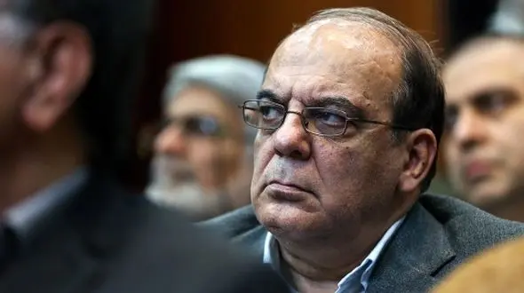 واکنش تند عباس عبدی به عملکرد پزشکیان