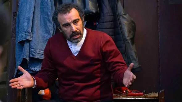 تیپ و استایل متفاوت «نقی سریال پایتخت» در فیلم سینمایی جدیدش+عکس