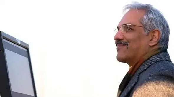مسعود شصت‌چی دوباره می‌آید؛ مدیری با «مرد هزار چهره» نوروز 1405 را کلید می‌زند
