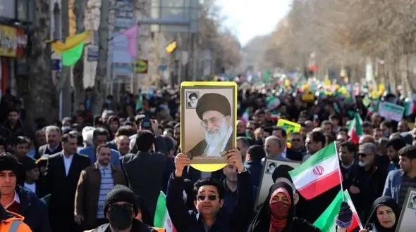 برگزاری مراسم با شکوه راهپیمایی ۲۲ بهمن با حضور سردار نقدی در خرم‌آباد+ فیلم