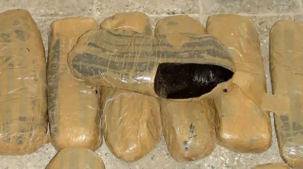 دستگیری قاچاقچی با 200 کیلو تریاک در کرمان 