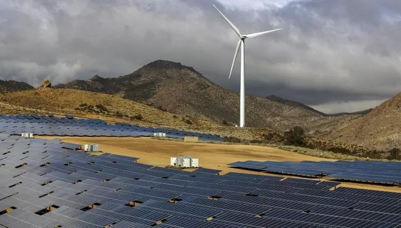 ۲۸۵ نقطه داغ انرژی؛ ارتش خاموش مهندسانی که برق کشور را زنده نگه می‌دارند