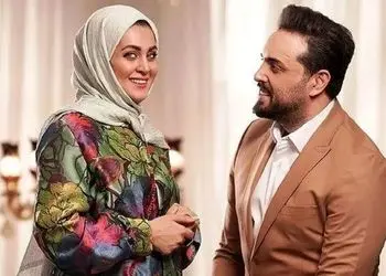 عکس/ نگاهی به جشن تولد ساده و خودمونی یاسمن، همسر پدرام کریمی در رستوران؛ کیکی 4 لایه با شمع‌های دانه‌ای و با دیزاین نه چندان باسلیقه گل