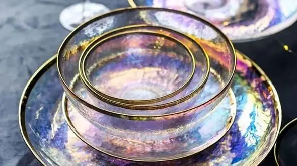 ظروف غذاخوری در مدل های ترند 2024 + عکس