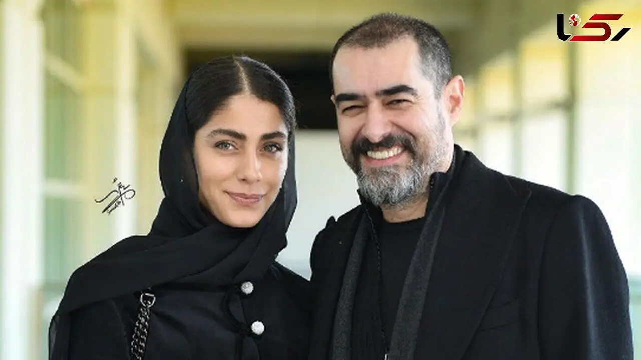 فیلم / درخشش خیره کننده استایل ساناز ارجمند زن دوم شهاب حسینی در شب عاشقانه با همسرش در اکران خصوصی فیلم حرکت آخر