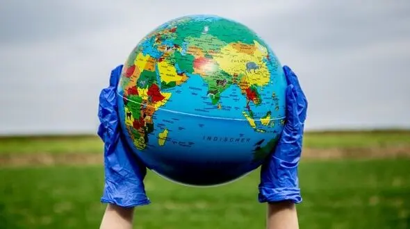 واکسن کرونا تغییر ژنتیکی ایجاد می کند؟ / متخصص ویروس شناسی پاسخ داد