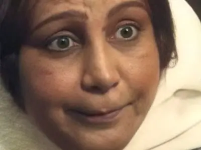 فیلم/ دف نوازی و هنرنمایی بهنوش بختیاری دده خانم در پشت صحنه سریال جذاب بامداد خمار مطمئنا خنده روی لبتان می آورد