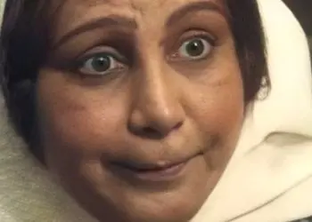 فیلم/ دف نوازی و هنرنمایی بهنوش بختیاری دده خانم در پشت صحنه سریال جذاب بامداد خمار مطمئنا خنده روی لبتان می آورد