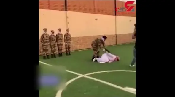 تمرین نظامی عجیب افسران زن ارتش عربستان که سوژه تمسخر رسانه‌های جهان شد + فیلم