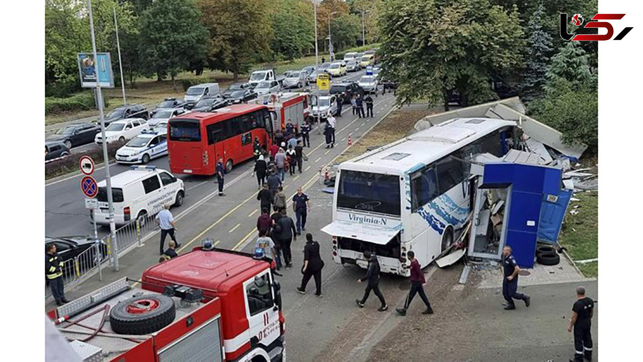 مرگ 2 پلیس در تصادف با اتوبوس مهاجران غیرقانونی / در بلغارستان رخ داد + عکس