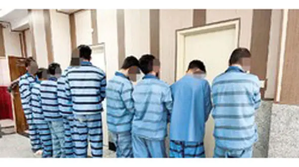 فروش 5 کیلو طلای دزدی در سایت دیوار / ماجرای 60 سکه باج دادن چه بود؟