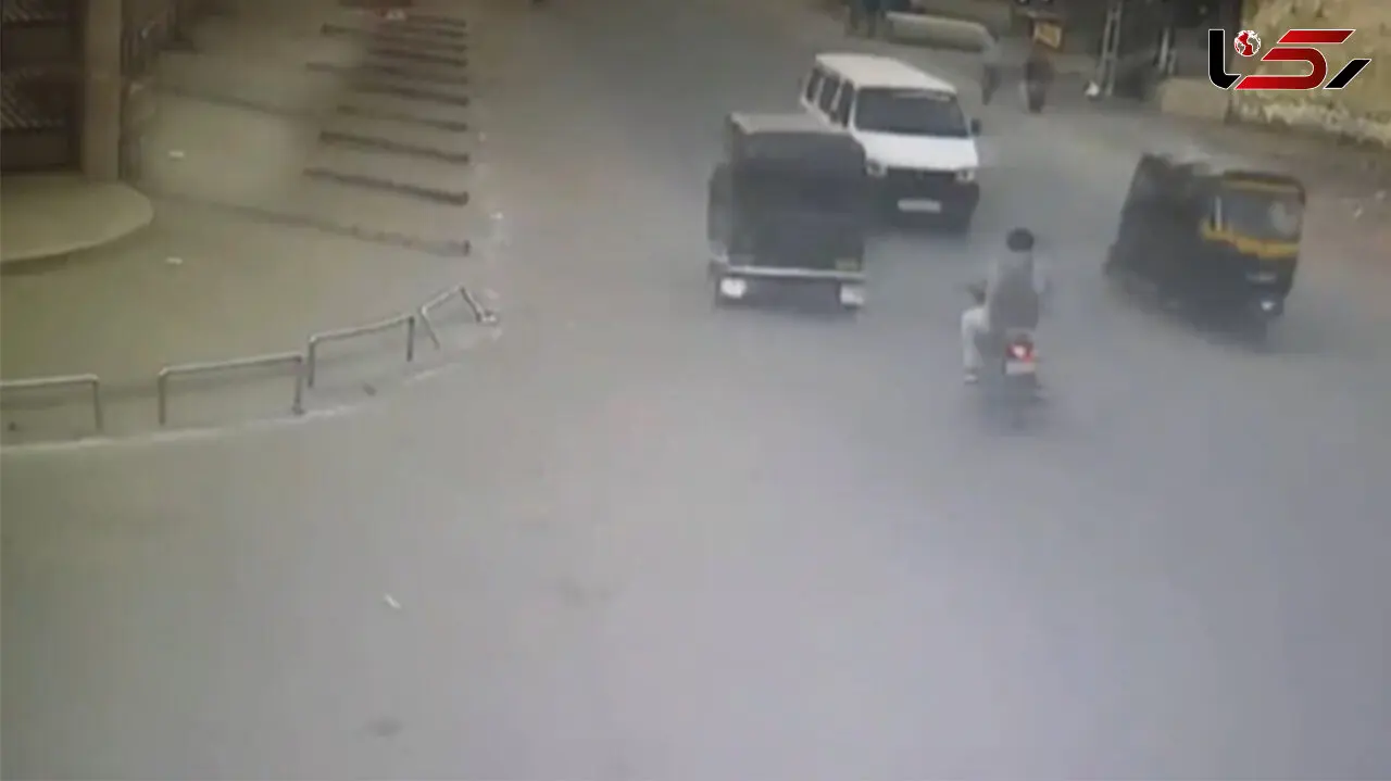 سبقت نابجا در خیابان  باعث تصادف شد + فیلم