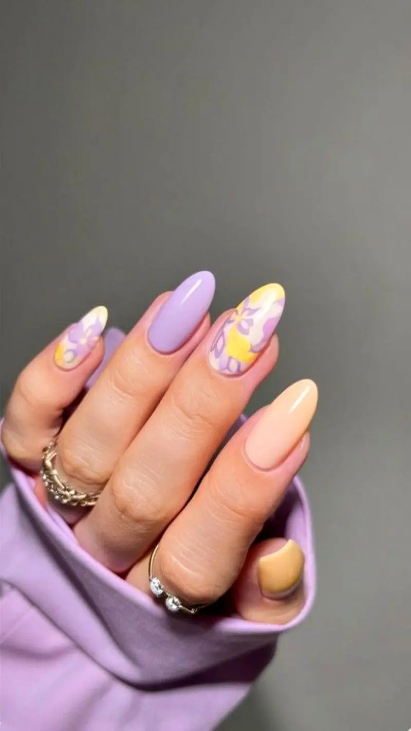 طرح ناخن برای عید | ۳۰ ایده لاکچری و عروسانه طرح ناخن برای عید ۱۴۰۵ که قبل از رفتن به سالن باید ببینی و انتخاب کنی!