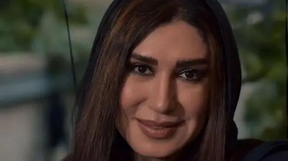 قاب عاشقانه نسیم ادبی و همسرش در بندر عمان با کشتی های شخصی لاکچری