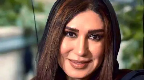 قاب عاشقانه نسیم ادبی و همسرش در بندر عمان با کشتی های شخصی لاکچری