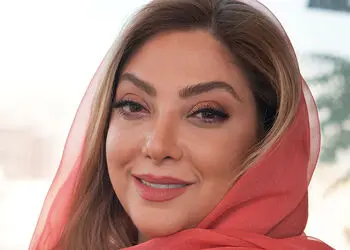 نگاهی به خانه شیک و آرام مریم سلطانی / دکوراسیونی مجلل از بازیگر «سه در چهار»