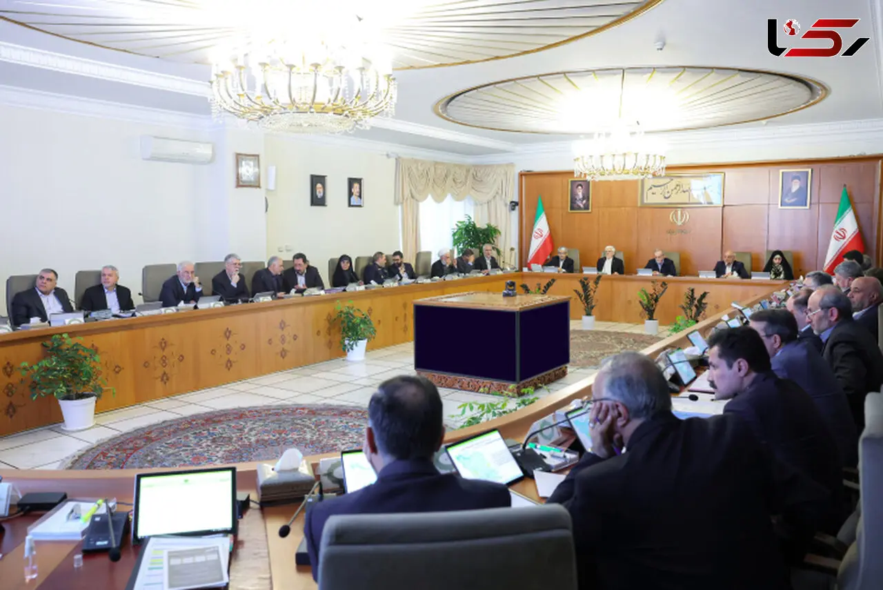 کیهان: دولت پزشکیان «آرایش جنگی» ندارد