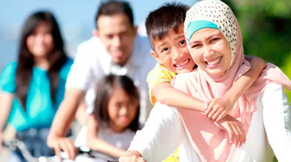 چرا در تابستان باید لباس رنگی و روشن پوشید؟