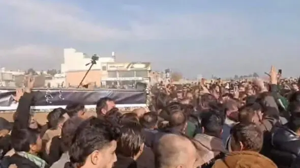 هشدار؛ حضور هزاران نظامی سابق افغان در تشییع جنازه ژنرال سابق پلیس افغانستان در تهران!