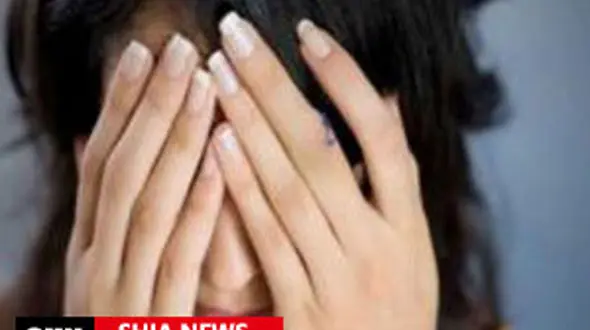 عرب های دوبی شرف دختران را می خرند / دختر 17 ساله 12 هزار دلار به خانه فساد فروخته شد + عکس