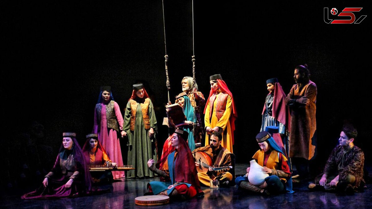 نگاهی به تئاتر عاشقانه و زیبای مجنون آن لیلی با اجرا و روایت استاد کاکاوند در تهران+ویدیو