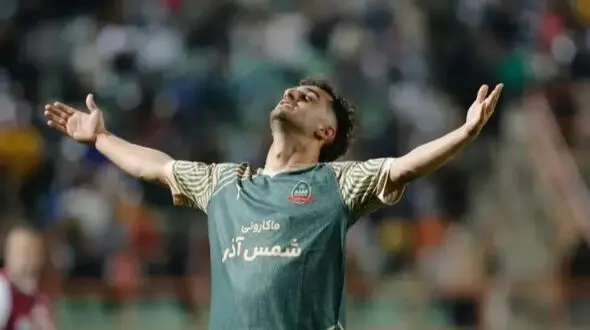 با پیشنهاد درویش به بازیکن شمس آذر بر خورد!