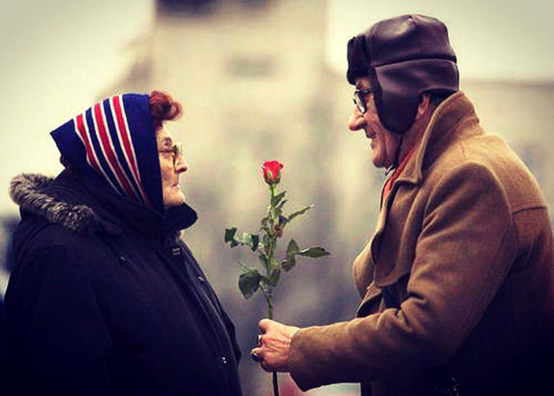 دوباره عاشق همسر شدن: محبت و زبان خوش