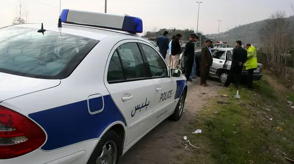 2 زن با خودروی لیفان در کانال آب محمودآباد غرق شدند