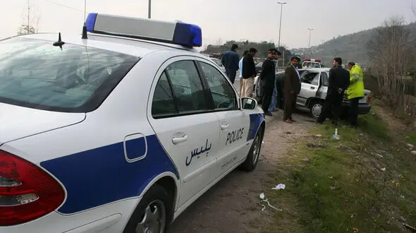 2 زن با خودروی لیفان در کانال آب محمودآباد غرق شدند