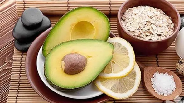 ماسک های تقویتی برای موهای نازک+دستور تهیه در خانه