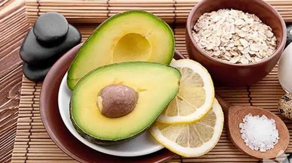 ماسک های تقویتی برای موهای نازک+دستور تهیه در خانه