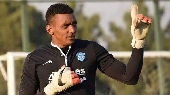 ستاره دو فصل پیش بی تیم ماند!