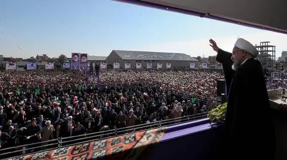 بازتاب گسترده تهدید روحانی به بستن تنگه هرمز!