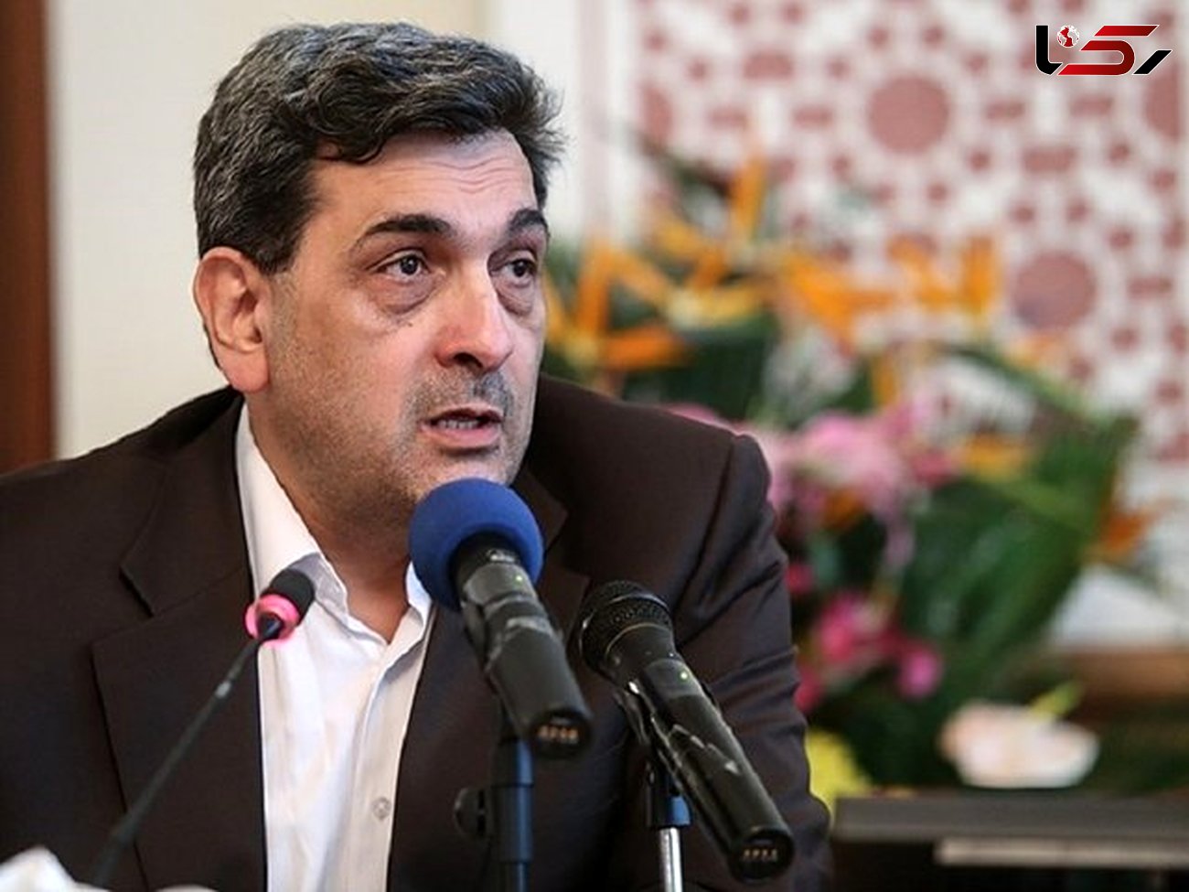 تذکر کتبی 25 نماینده تهران به وزیر کشور درباره تعلل در صدور حکم حناچی 