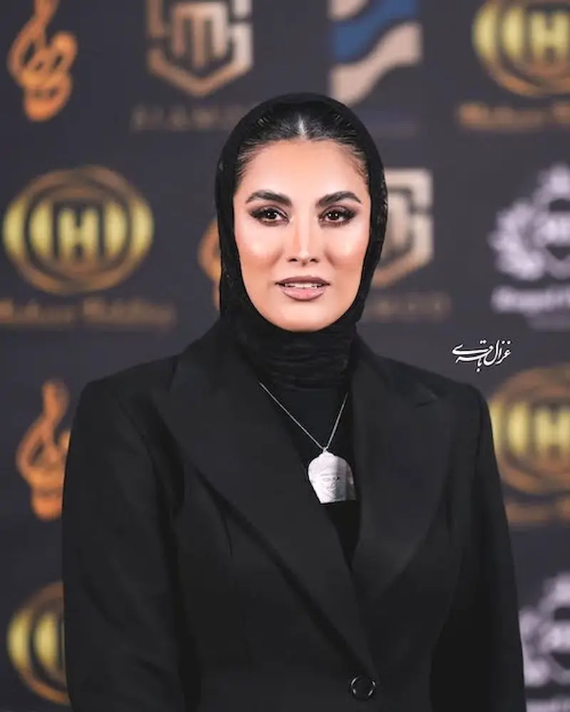 ریحانه رضی در جشن حافظ ۱۴۰۴