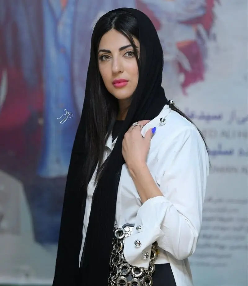  هلیا امامی