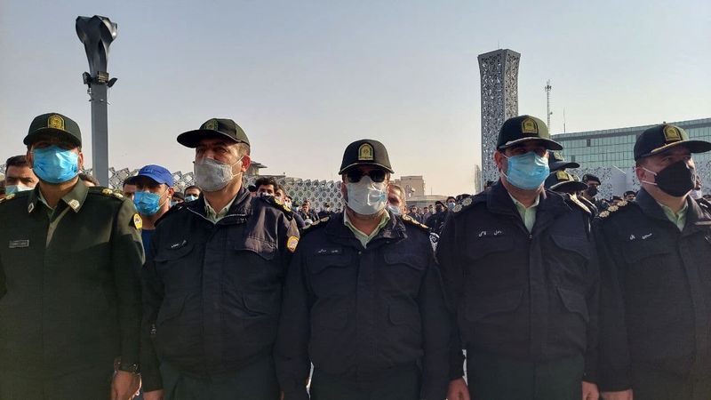 رح عملیات دستگیری سارقان قاپ زن و جمع آوری سلاح های سرد 