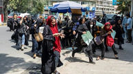 تظاهرات زنان افغانستانی در اعتراض به تعطیلی مدارس دخترانه + فیلم و عکس