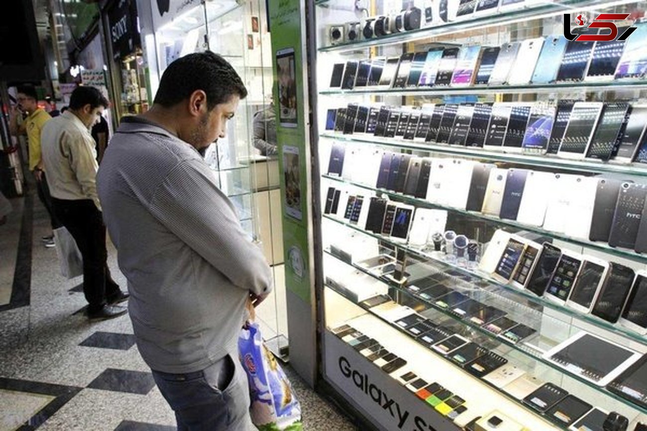 واردات مسافری گوشی آزاد شد/ عرضه موبایل‌های توقیفی تا هفته‌ آینده