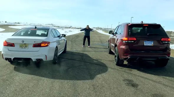 درگ ب‌ام‌و M5، با دو خودروی لاکچری 