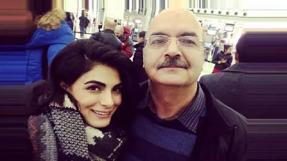 تقلید زشت دختر ایرج طهماسب  از ریحانه پارسا ! / از آقای مجریبعید بود !