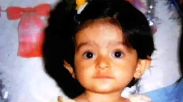 این دختر بچه زیباترین خانم بازیگر سریال نون خ شد ! /  چی بود و الان چی شد ؟! + عکس ها