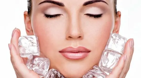 جوانی با  یخ ضد لک صورت