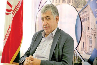 رفیعی: هتل های  2 ستاره کشور پول هتل چهار ستاره را از مردم می گیرند/ دولت کمک کند هزینه سفر کاهش یابد/ صنعت هوانوردی کاملاً مافیایی شده است + فیلم