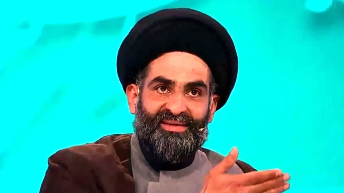 این روحانی را در مصلی با رهبری آیت الله مجتبی خامنه ای اشتباه گرفتند / روایت از زبان واعظ موسوی