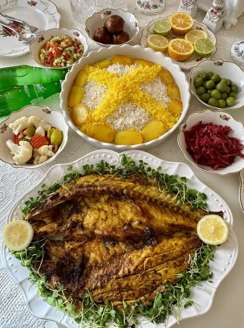 تزیین زیبای میز شام عروس
